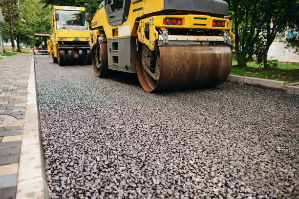Best Driveway Resurfacing Pavers  in Walnut Creek, OH